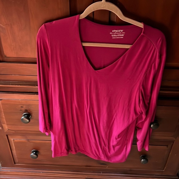 Chico's Tops - Chicos v neck top